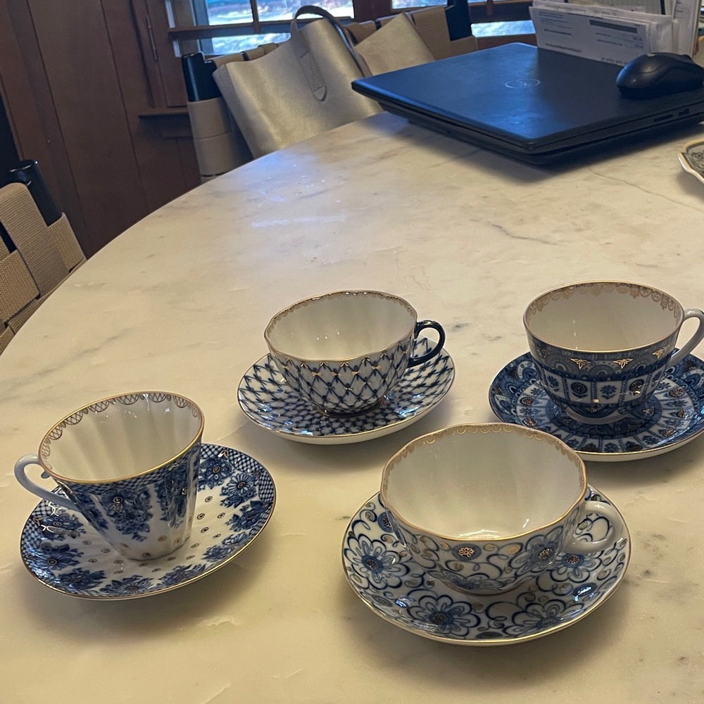 Lomonosov Imperial porcelain cup & saucers set (4)
